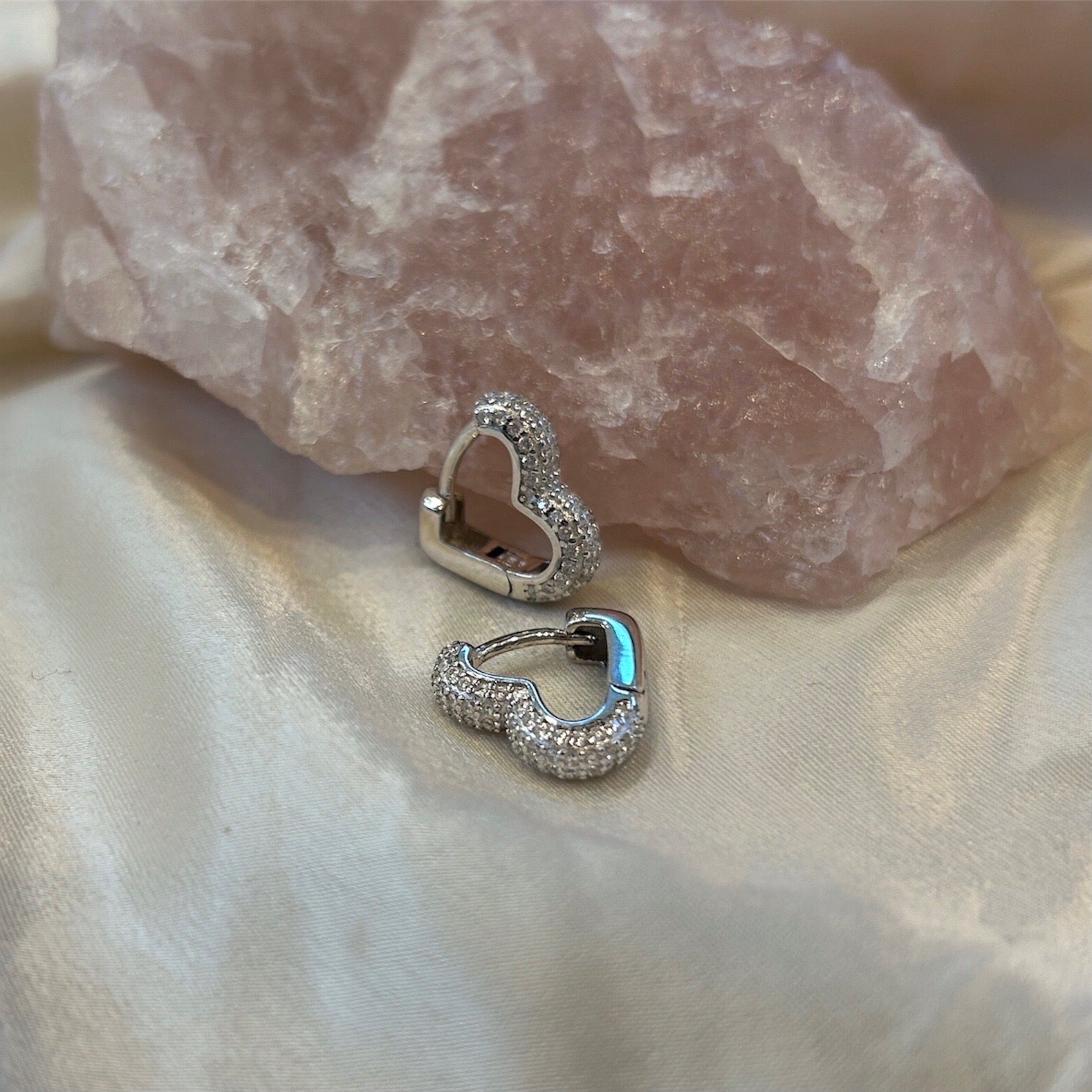 Valentine's Day Gift Guide: Sparkling Jewelry to Celebrate Love