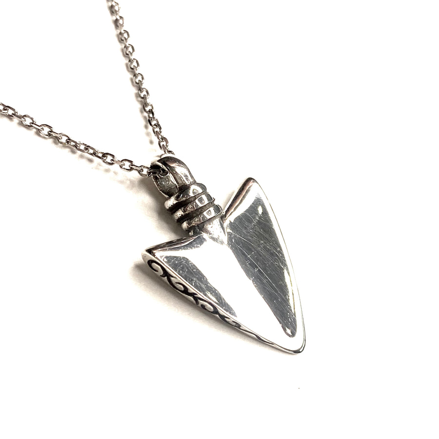 Arrowhead with Side Detail Necklace