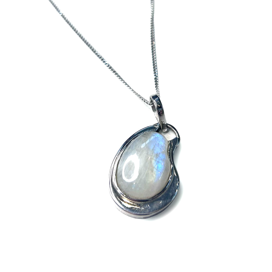 Oval Free-Form Gemstone Necklace