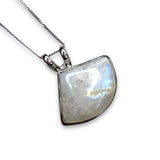 Fan Formed Gemstone Necklace