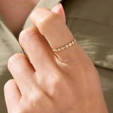 Thin Leaves Topper Ring