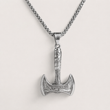 The Warlord’s Edge – Battle Axe Necklace