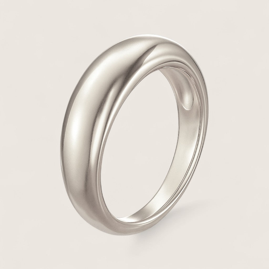 The Solene Ring – Bold Dome Band
