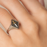 The Valor Crest – Sword Signet Ring