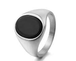 The Zenith – Oval Stone Signet Ring