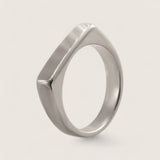 Valora – Rectangle Band Ring