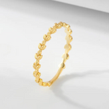 Thin Leaves Topper Ring