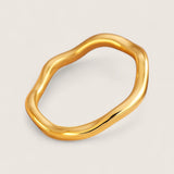 Fluid Edge – Wavy Band Ring