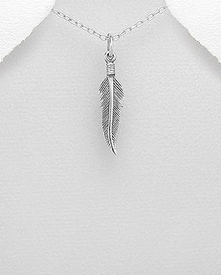 Feather with curved tip Necklace