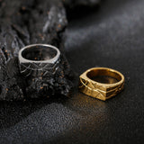 Cracked Rectangle Signet Ring
