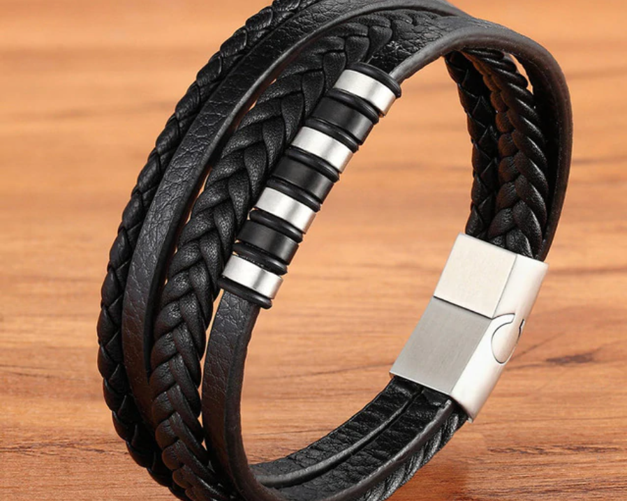 Layered Pattern Leather Bracelet