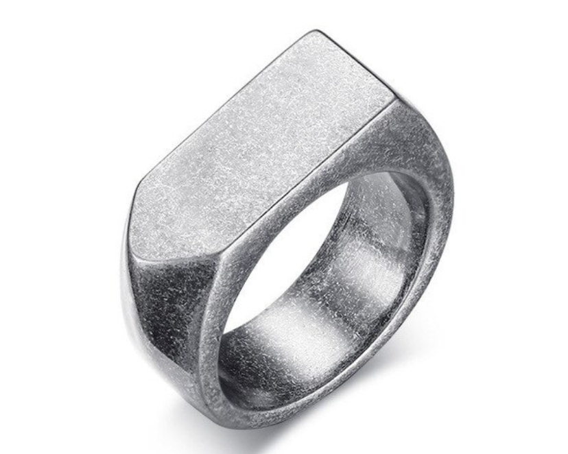 Rectangle Signet with V-Shape End Ring