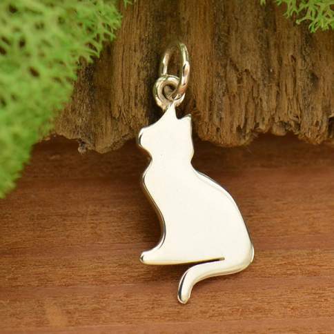 Silver Sitting Cat  Necklace