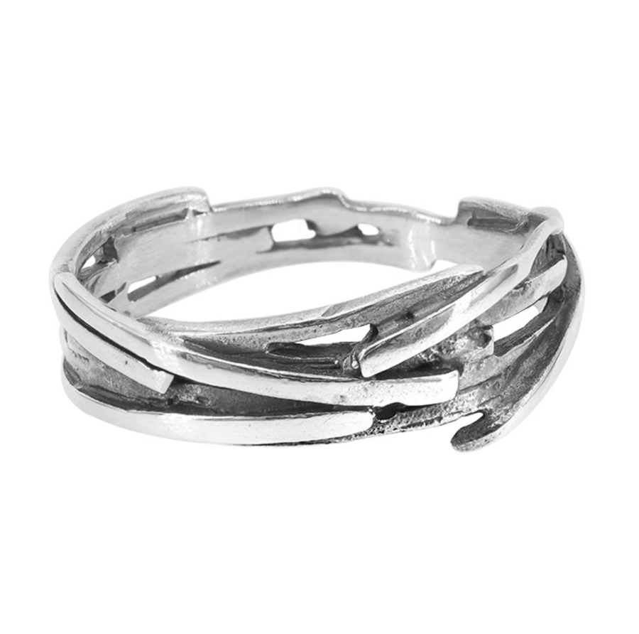Abstract Filigree Lines Eternity Ring