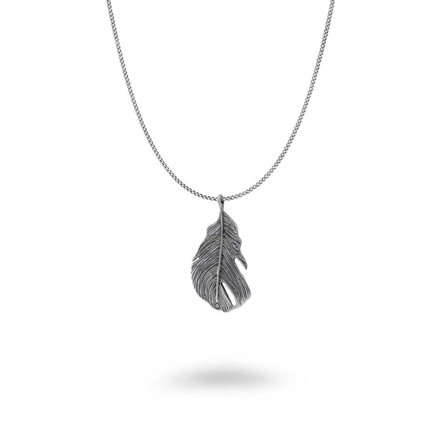 Wide Realistic Feather Necklace