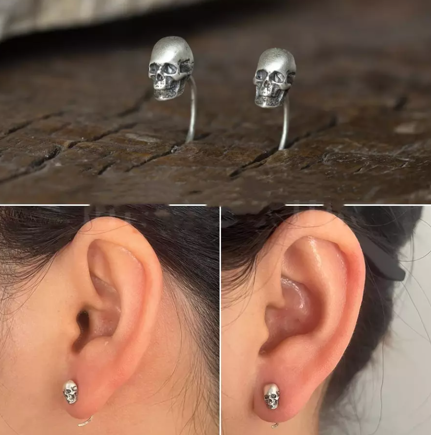 Skull Reverse Stud Earrings