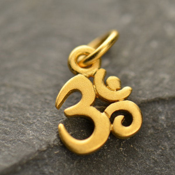Small Ohm Necklace
