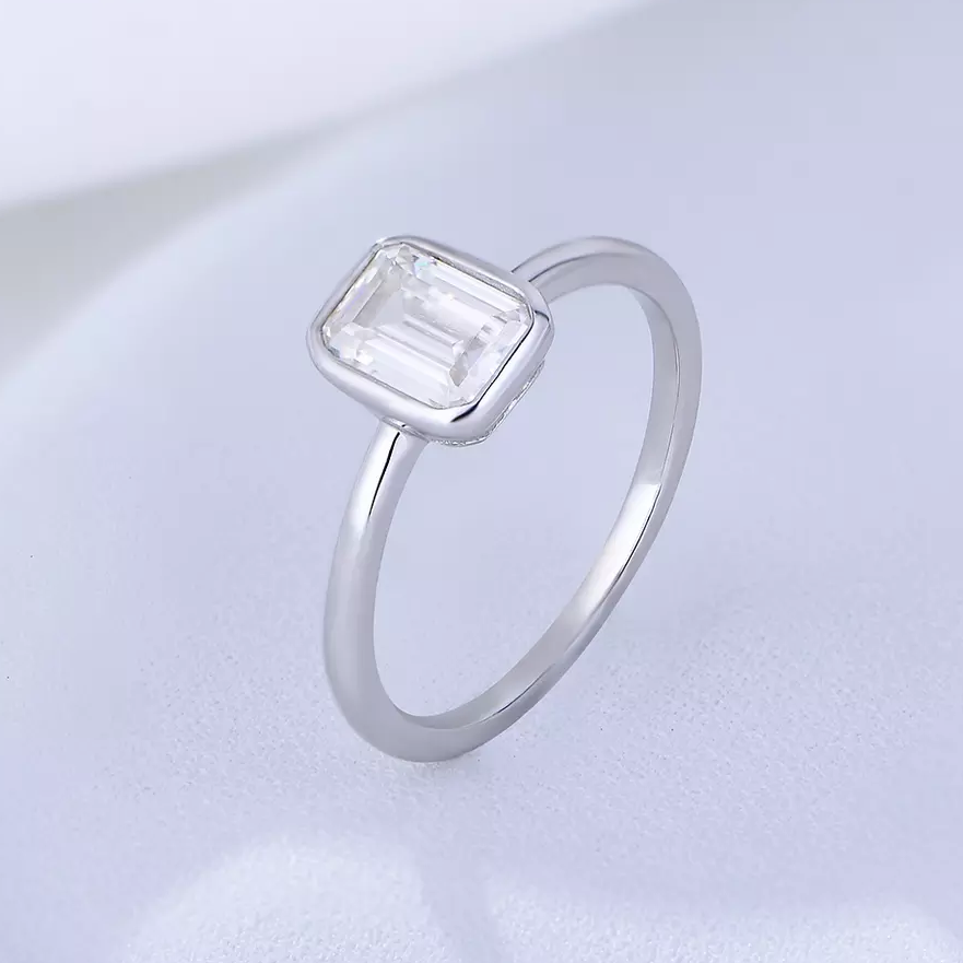 Smooth Baguette CZ Ring