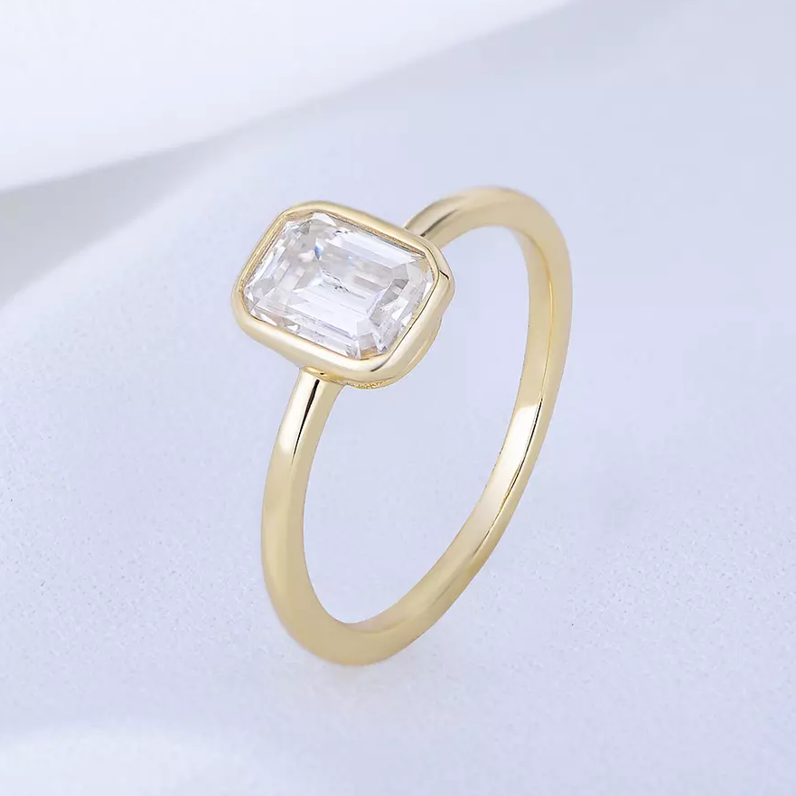 Smooth Baguette CZ Ring