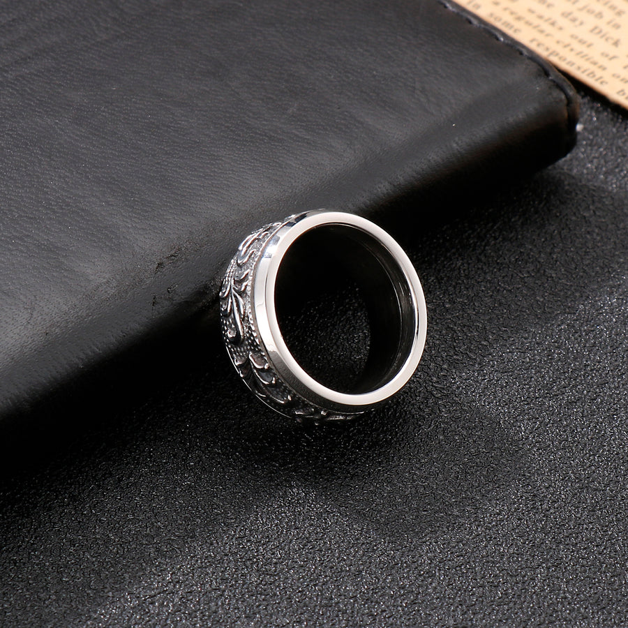 Oxidized textured Men's Ring